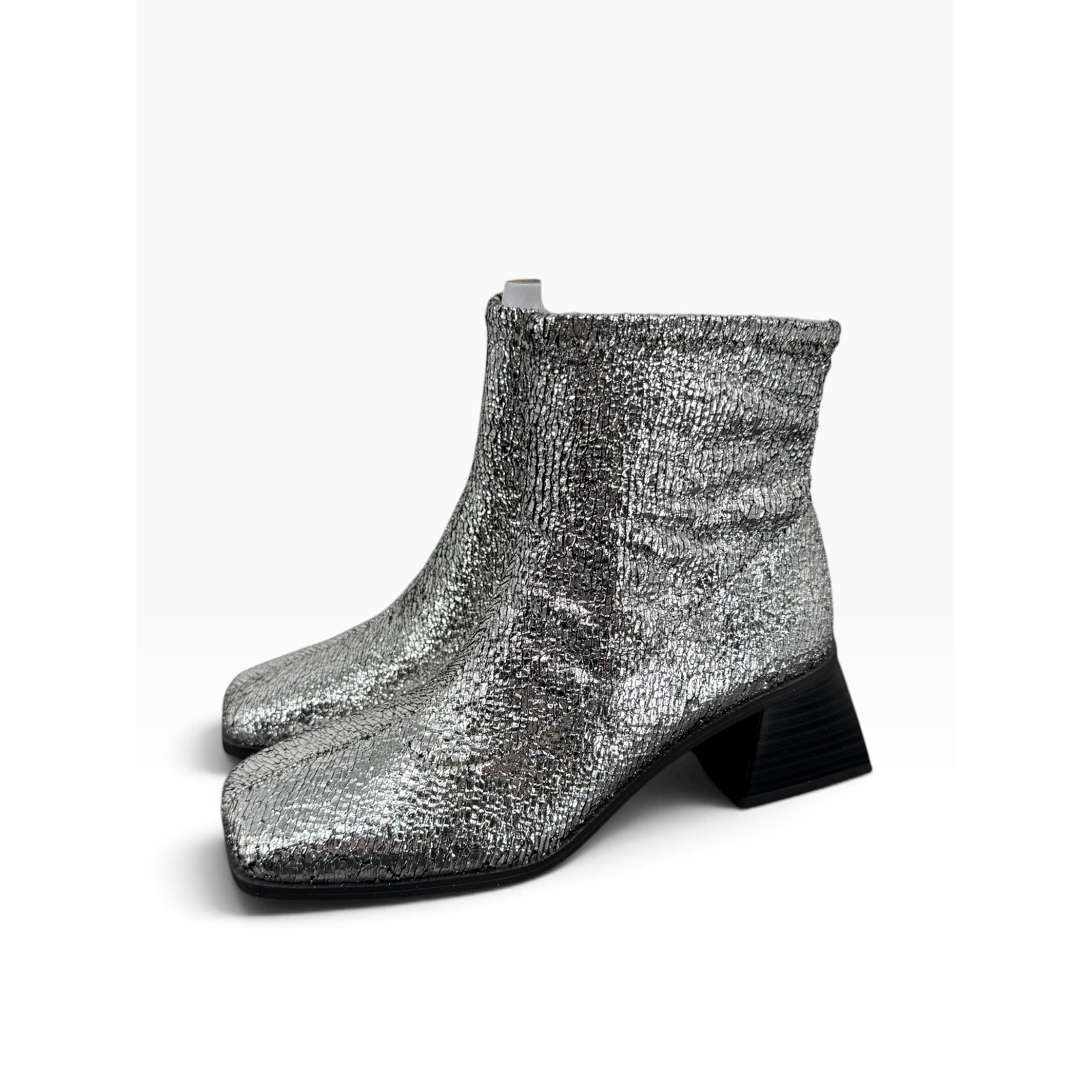 Katy Perry The Lolette Stretch Ankle Boot Metallic Silver 6.5 Nib — image 3 of 8